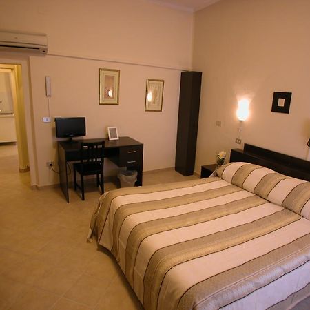 Guest House Roma Prato Oda fotoğraf